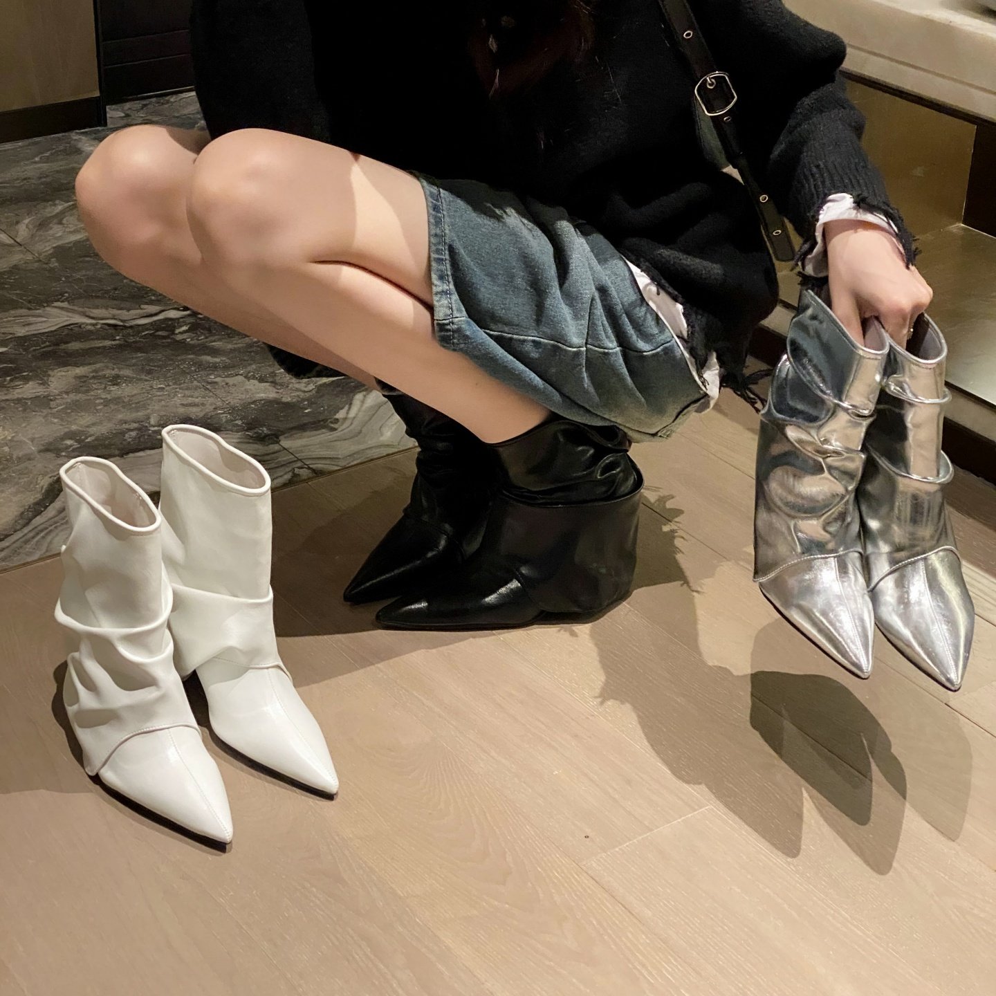 Aimi欧美风尖头褶皱堆