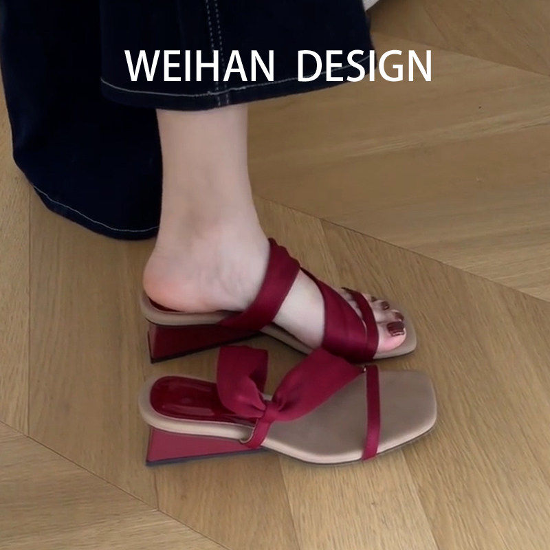 羊皮版！法式高级感坡跟方头凉拖鞋露趾一脚蹬高级不累脚高跟凉鞋