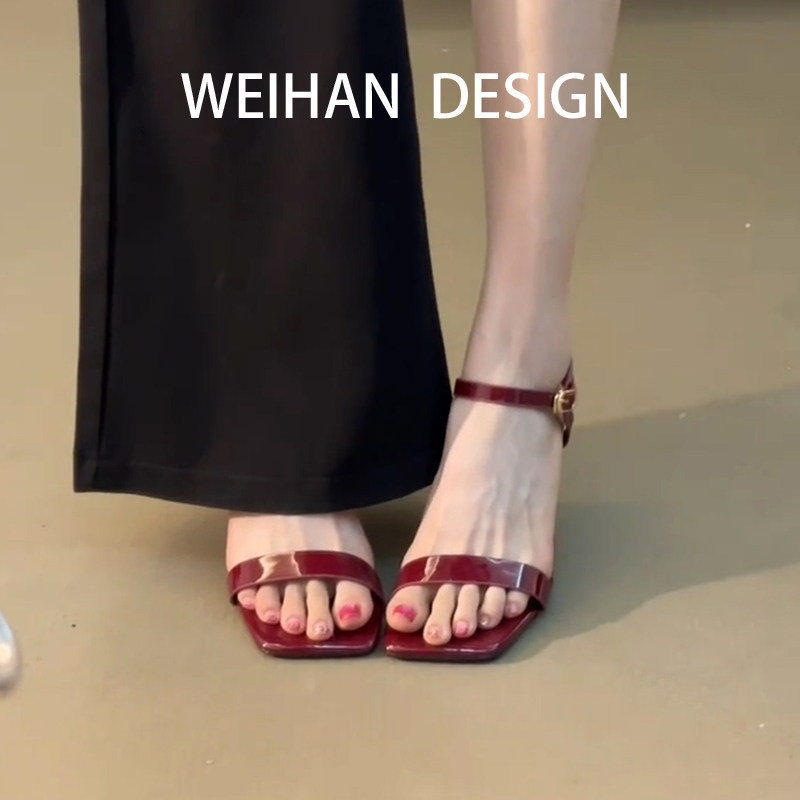 羊皮版!复古港风漆皮一