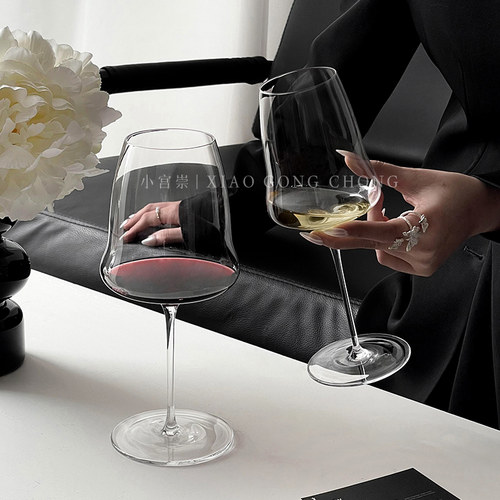高级感超薄玻璃高脚云朵葡萄酒杯