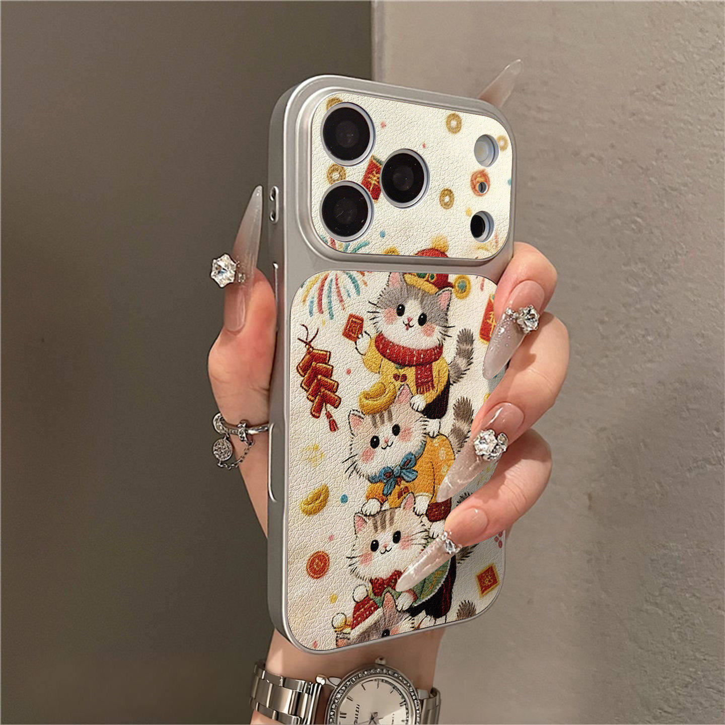 烟花猫咪适用苹果17promax手机壳新款iphone16pro高级感15超好看13卡通14plus小羊皮12小众11男女17air保护套