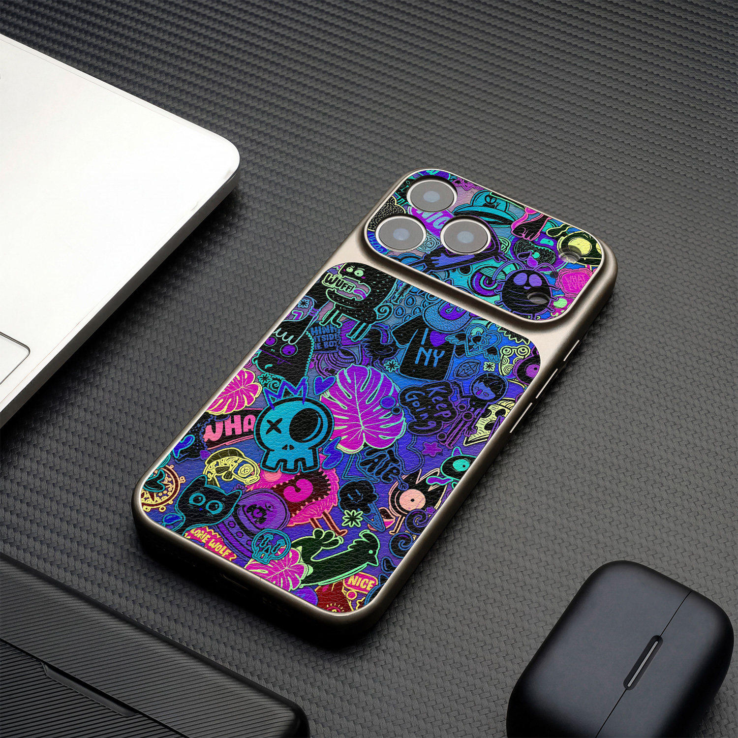 涂鸦潮牌适用于iPhone17
