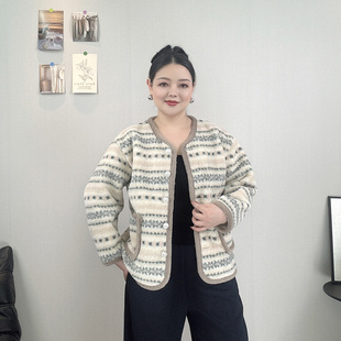 秋冬新款颗粒绒加厚保暖开衫外套大码女装胖MM宽松显瘦小香风上衣