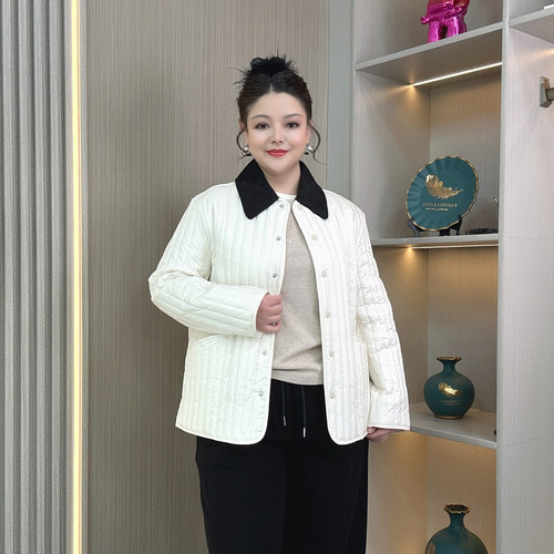 大码胖mm秋冬翻领轻薄棉服外套女