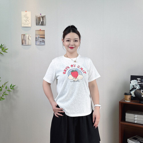 印花短袖T恤女大码休闲正肩上衣