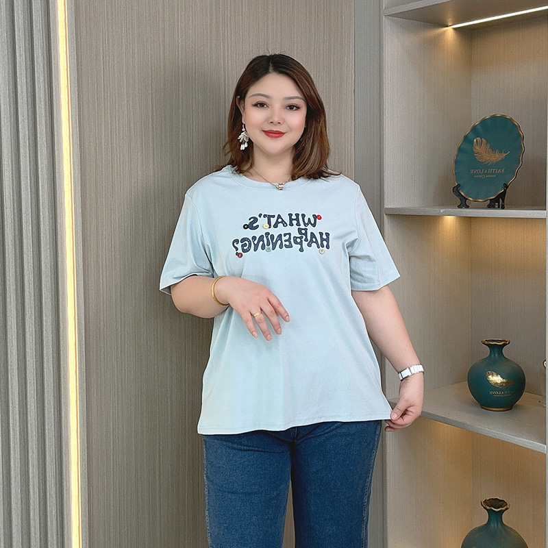 奶蓝色纽扣装饰设计大码短袖T恤