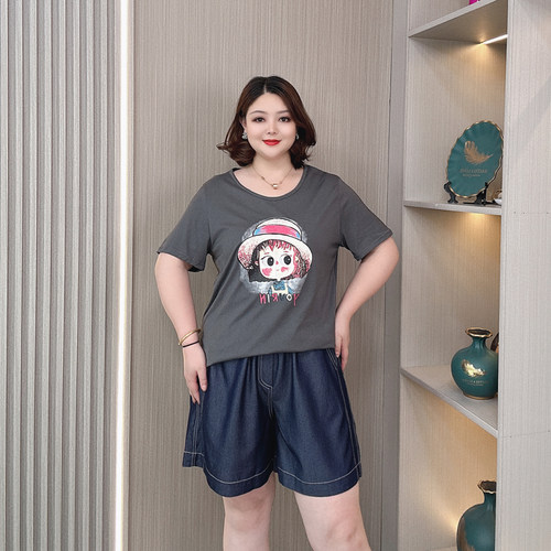 2025夏季大码印花卡通T恤女显瘦