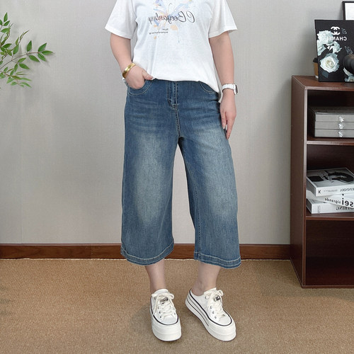大码复古阔腿牛仔裤女休闲七分裤