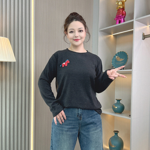 女装 小马刺绣长袖 春季 长袖 T恤女胖mm宽松显瘦休闲风上衣 新款 大码