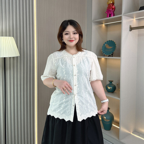 大码女装夏季蕾丝刺绣短袖衬衫