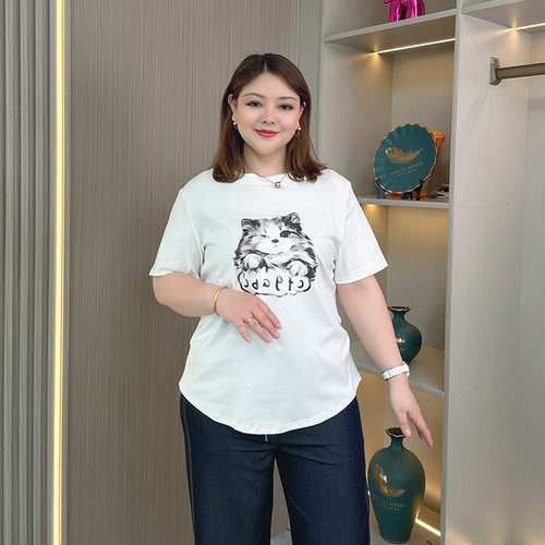 大码设计感褶皱圆领短袖T恤上衣