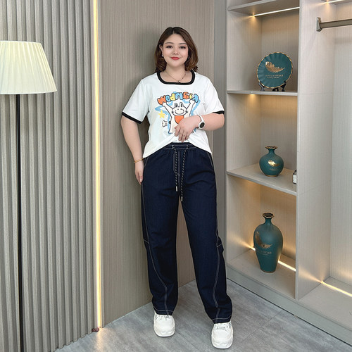 大码女装夏季薄款显瘦牛仔直筒裤