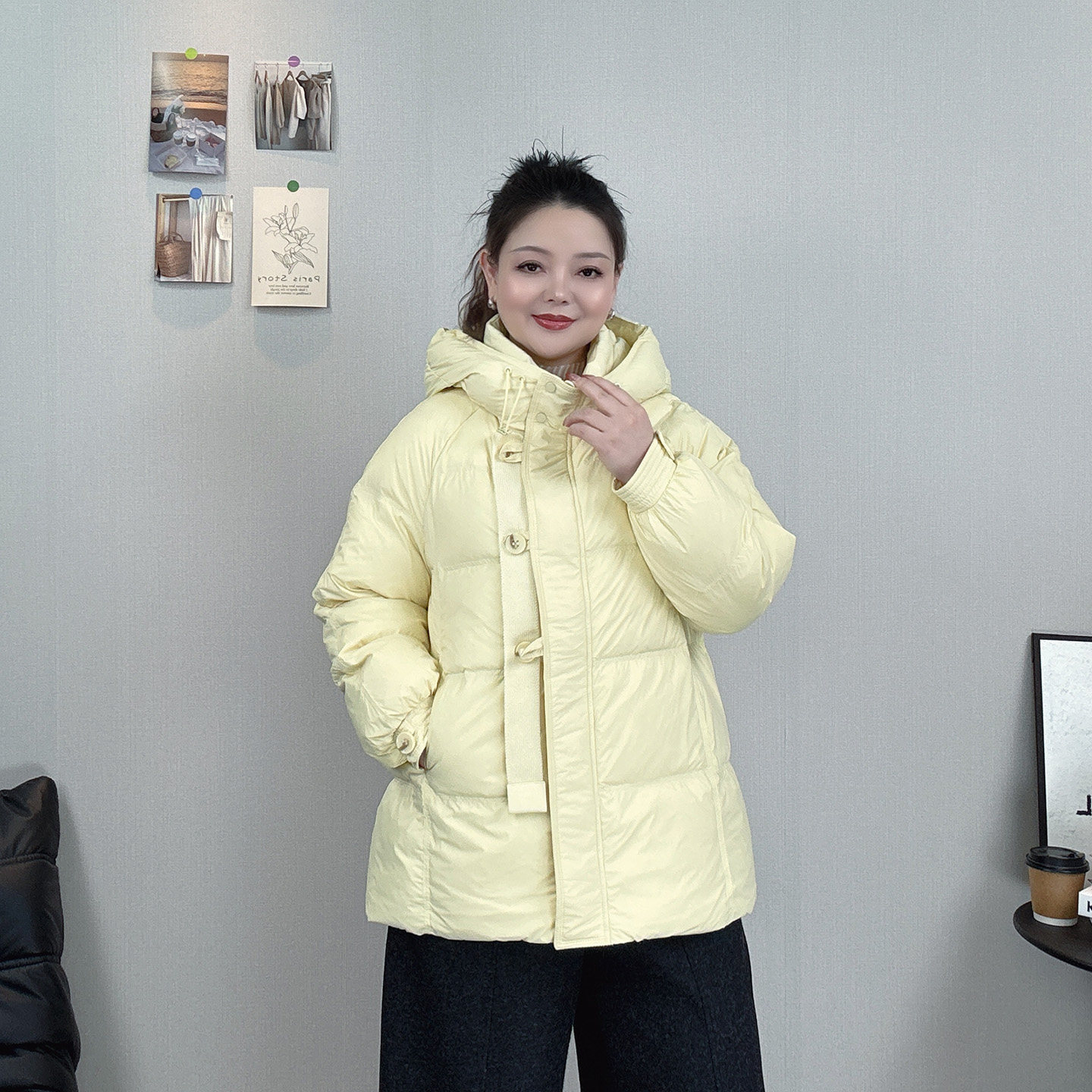 90白鸭绒大码羽绒服女2026新款冬季中长款宽松连帽胖mm保暖外套潮