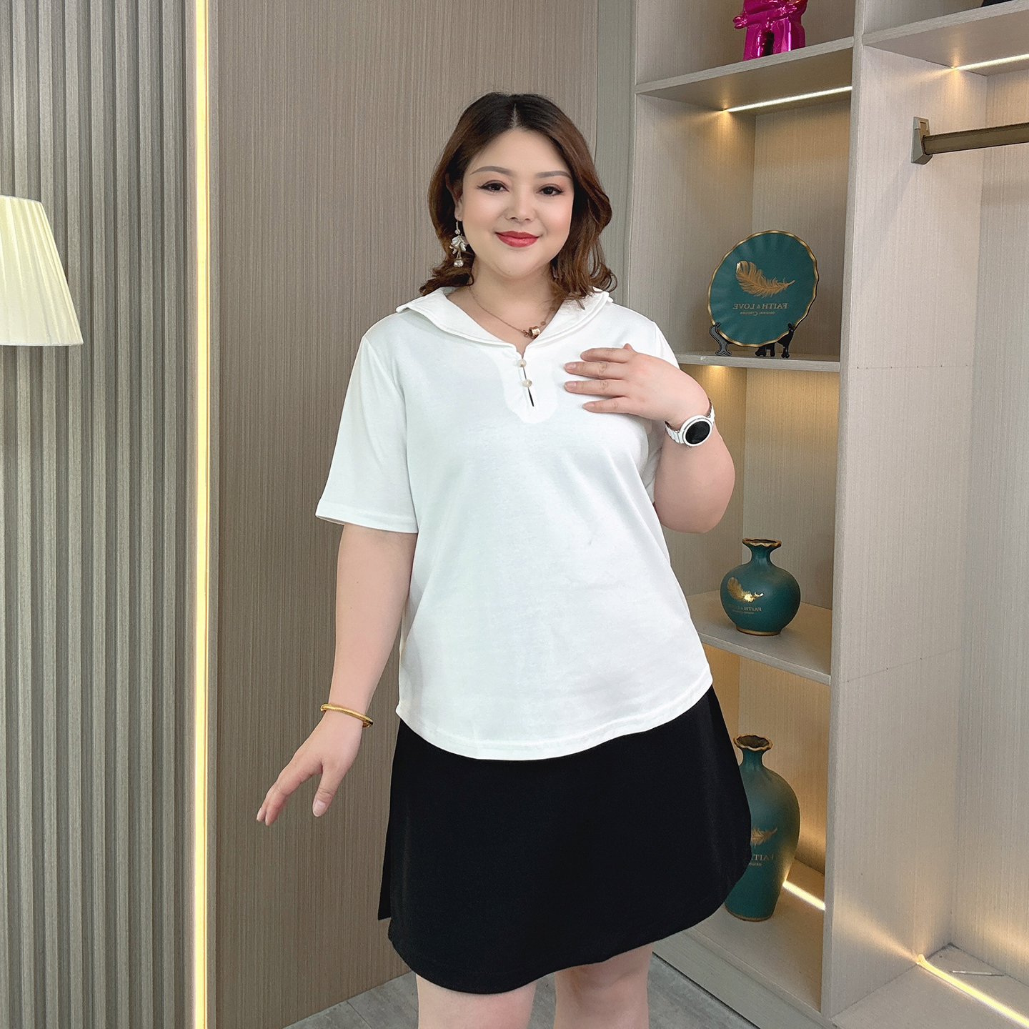 大码女装微胖mm夏季新款设计感翻领时尚宽松显瘦纯棉短袖T恤上衣