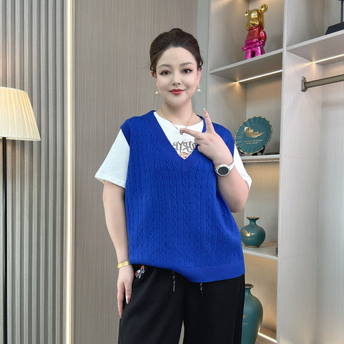 大码麻花针织马甲背心毛衣马夹女