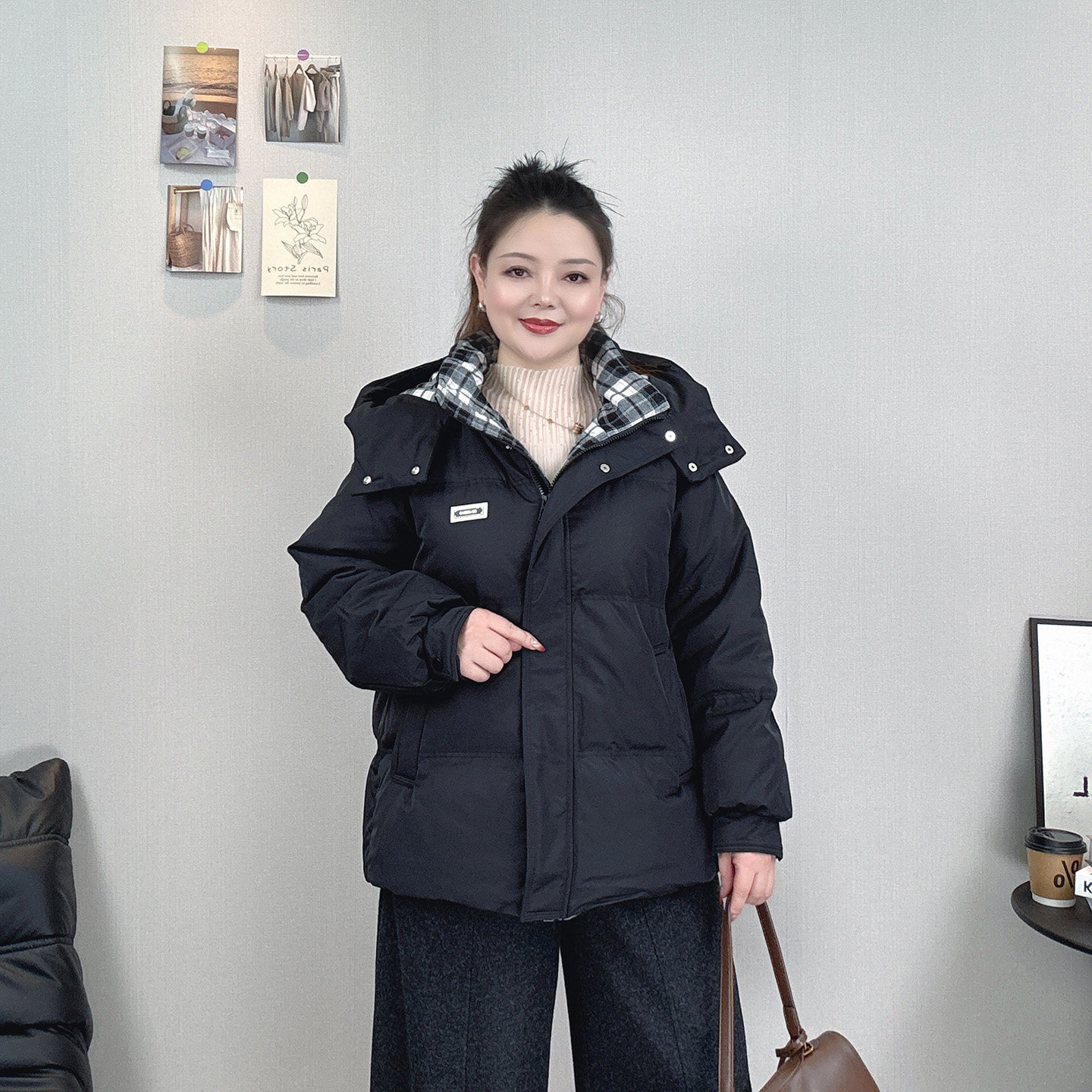大码白鸭绒羽绒服女2026冬装中长款连帽撞色宽松显瘦胖MM加厚外套