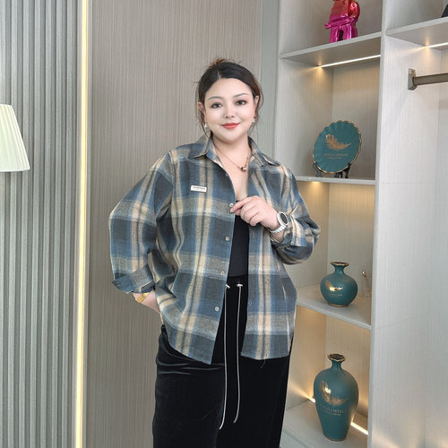 大码女装秋季新款复古格子衬衫