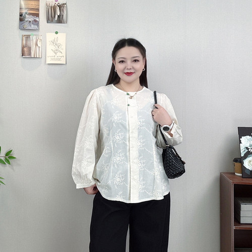 纯棉刺绣衬衫女大码春秋显瘦上衣