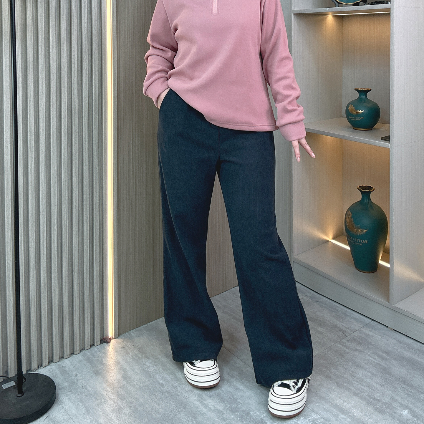 大码女装冬季加绒雪尼尔阔腿裤女