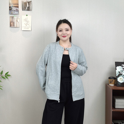 休闲风拉链开衫女大码夹克短外套