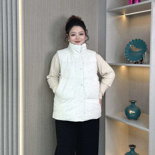 加肥加大码200斤胖妹妹羽绒马甲