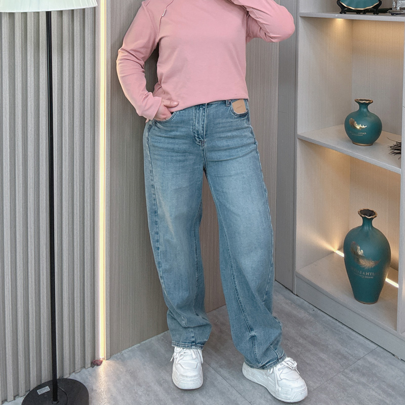 春夏大码高腰宽松显瘦弯刀牛仔裤
