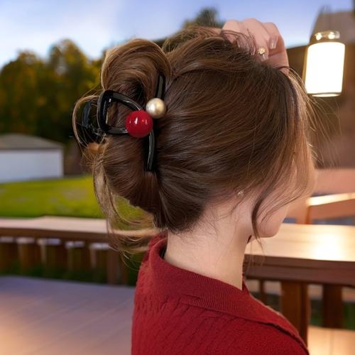 新款抓夹红色珠珠高级感时尚发饰