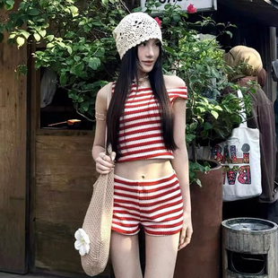 条纹辣妹分体露肩平角裤比基尼露脐装高级感性感度假风温泉泳衣女
