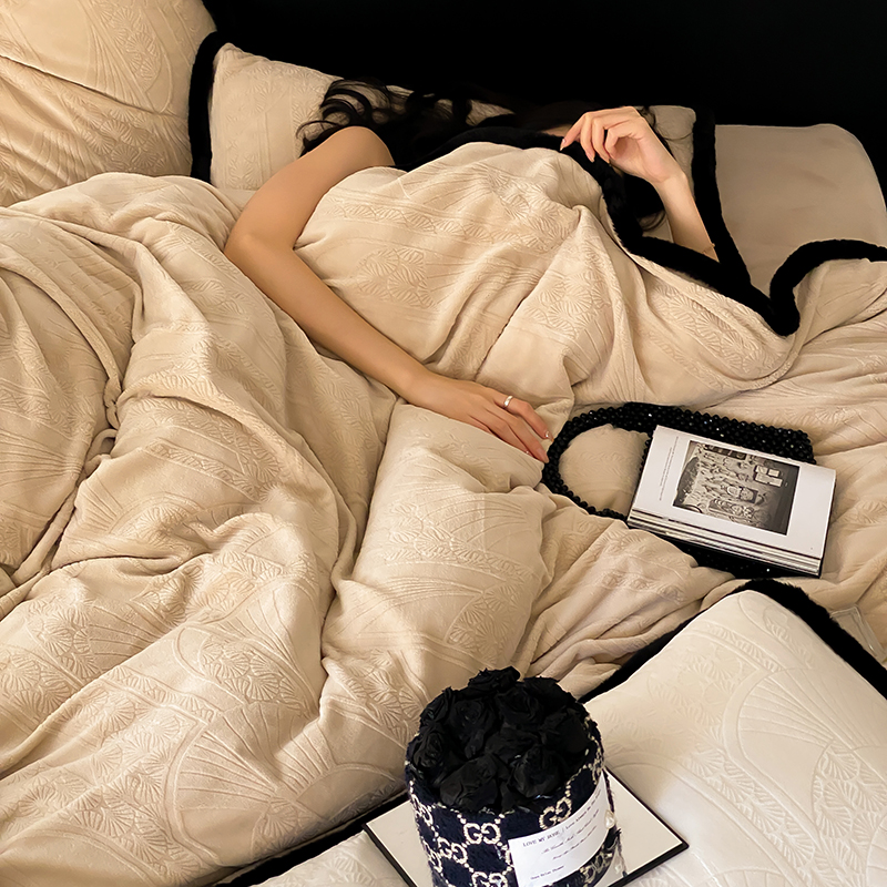 牛奶绒床单被套四件套