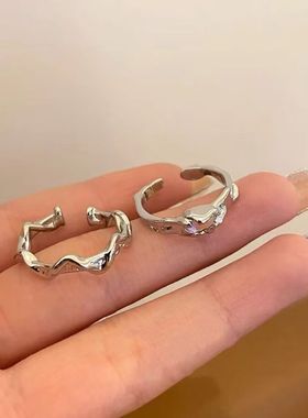 极简风小众设计戒指2025气质百搭指环高级感送礼物情侣食指戒