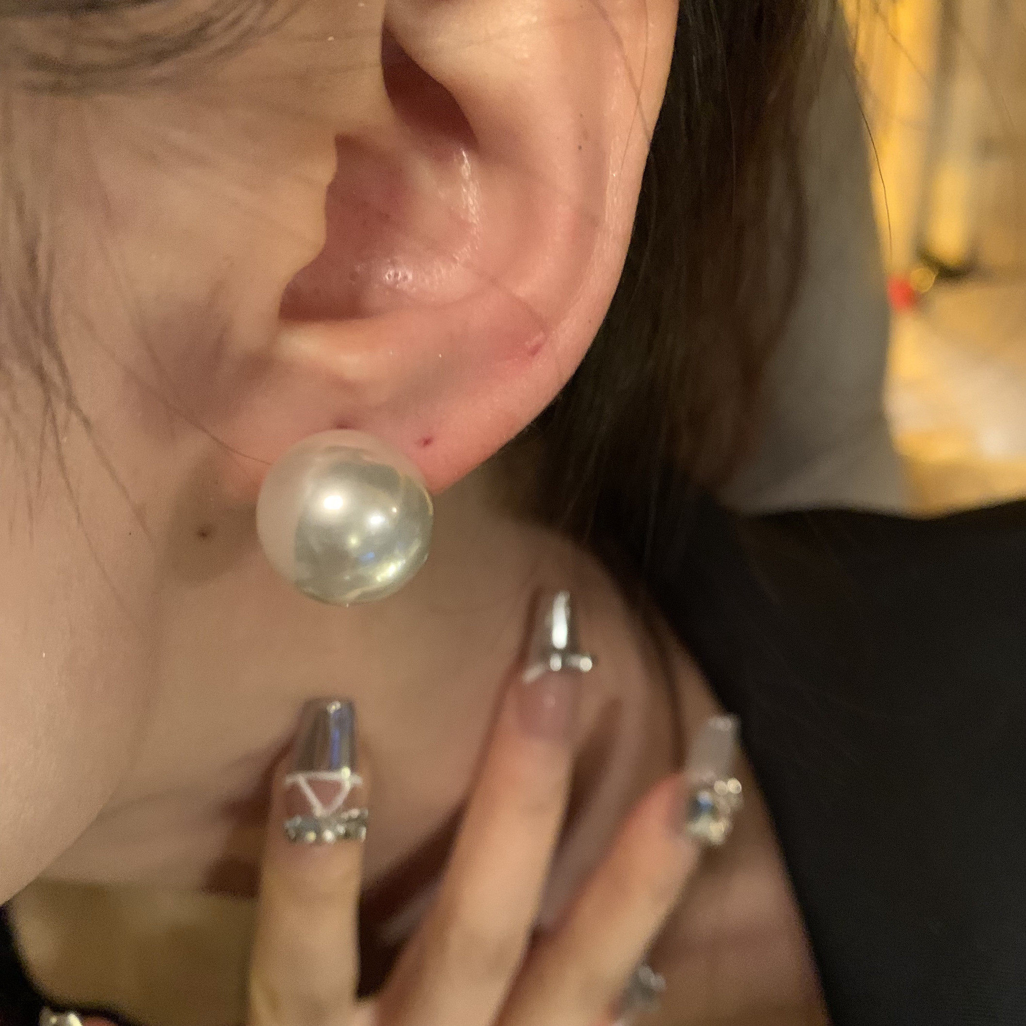 被问爆的法式珍珠耳钉~