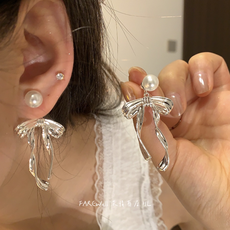 爆款！蝴蝶结飘带后挂珍珠耳钉女公主风甜美可爱耳环耳饰设计感