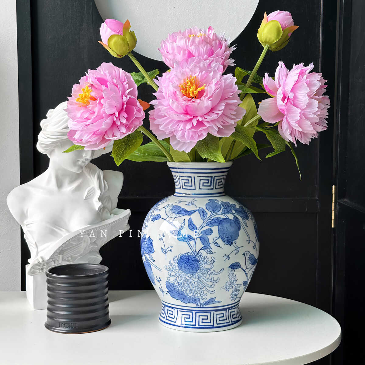 青花瓷花瓶新中式高级感创意插花客厅手绘陶瓷花器轻奢装饰品摆件