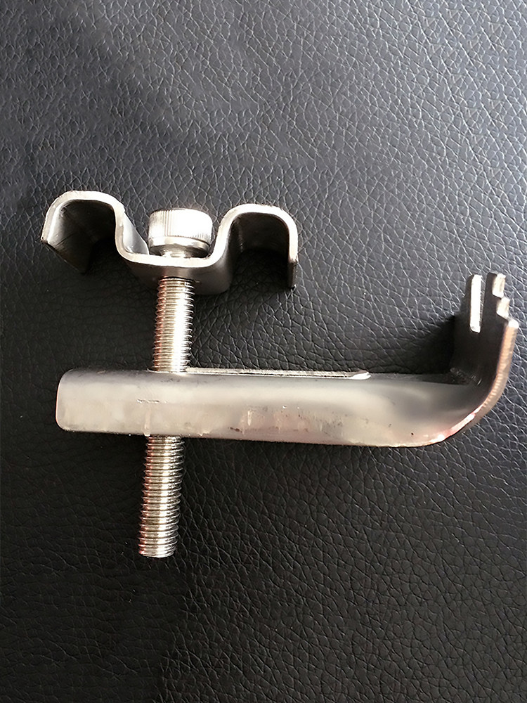 钢格板卡子玻璃钢格栅固定夹隔板安装夹件卡扣构件304不锈钢楼梯