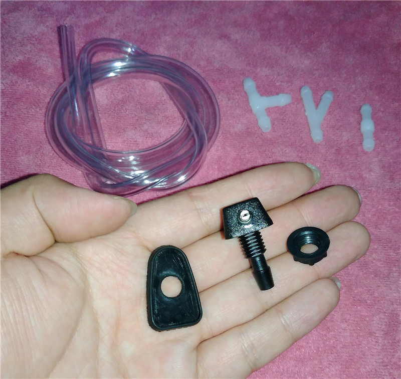 适配北京bj20 bj40plus212汽车喷水扇形前雨刷器挡风玻璃喷水嘴