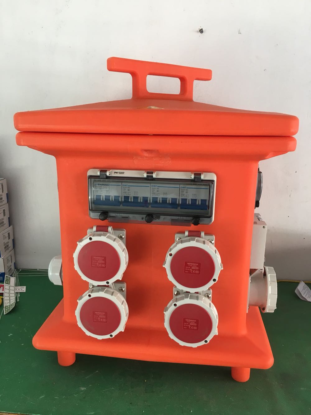 室内外手提式户外防水插座箱 移动电源检修箱 380v便携工业插座箱