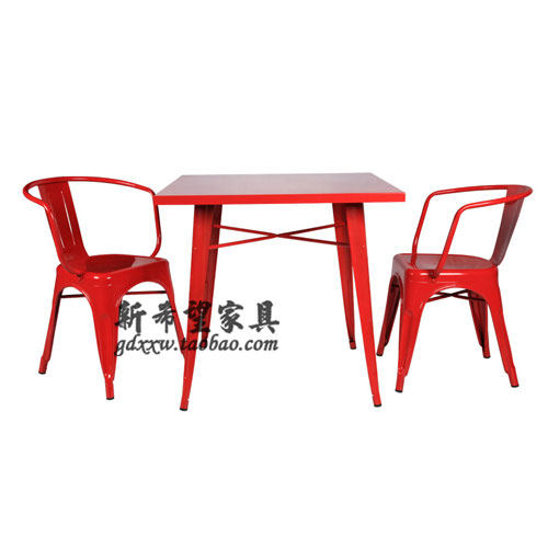 复古铁皮餐桌椅欧式咖啡厅桌椅组合做旧铁艺椅工业风餐厅扶手桌椅