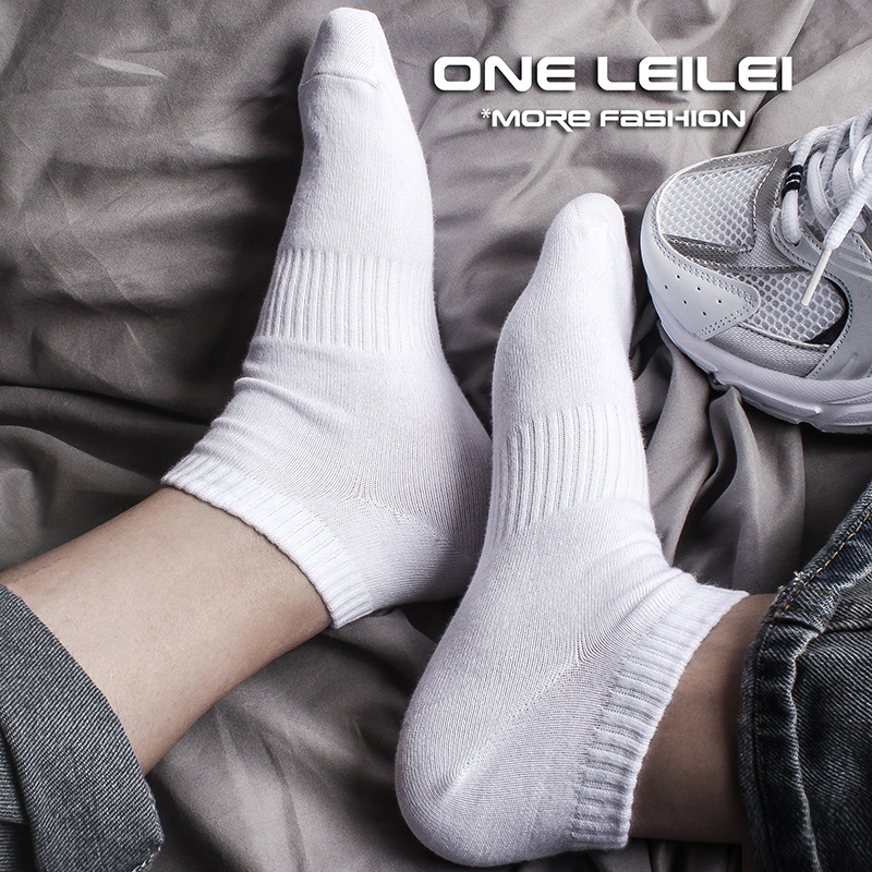 黑白时尚商务四季学院风潮流短袜