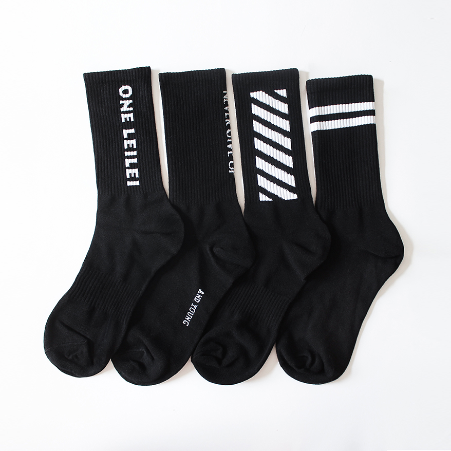 嘻哈4双字母潮流滑板套装长筒袜