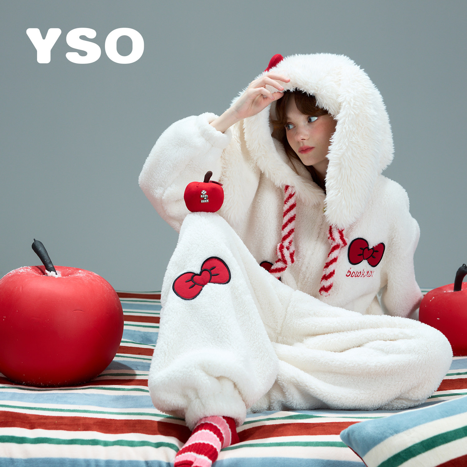 yso【礼物系列】连体睡衣女冬季珊瑚绒家居服新年红色过年家居服D