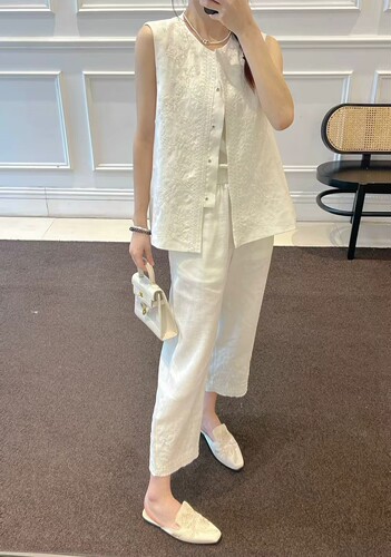 南油高品质2025夏季新款女度假套装背心大摆两件套女100亚麻减龄
