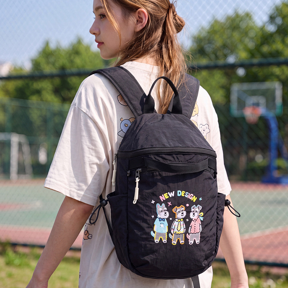 日系ball chain刺绣雪纳瑞双肩包女2026新款尼龙轻便书包通勤背包