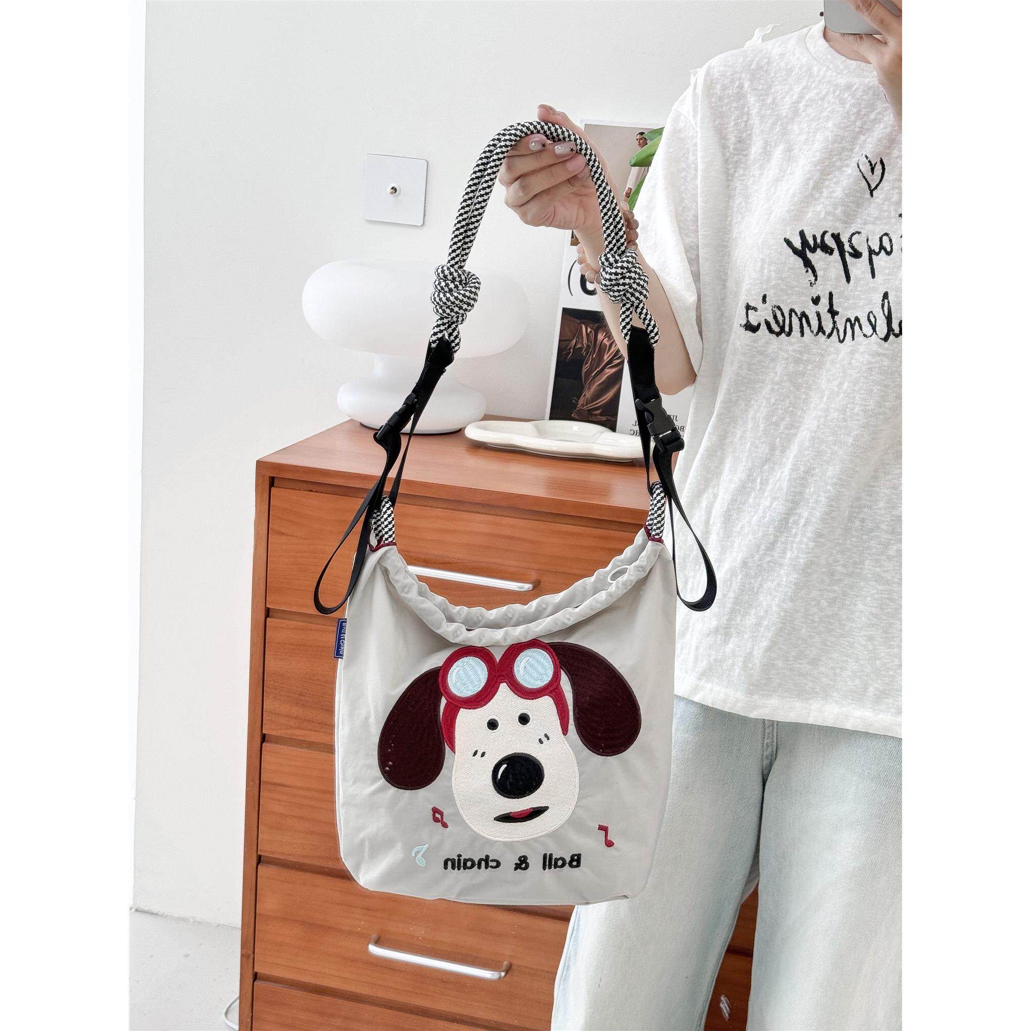 日系ball chain刺绣眼镜掌门狗拉链水桶环保包斜挎帆布单肩通勤包