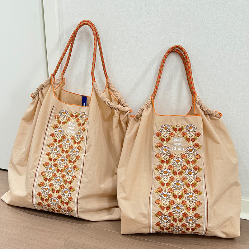 日系ball chain刺绣米色弗朗环保购物袋斜挎帆布包2025单肩通勤包
