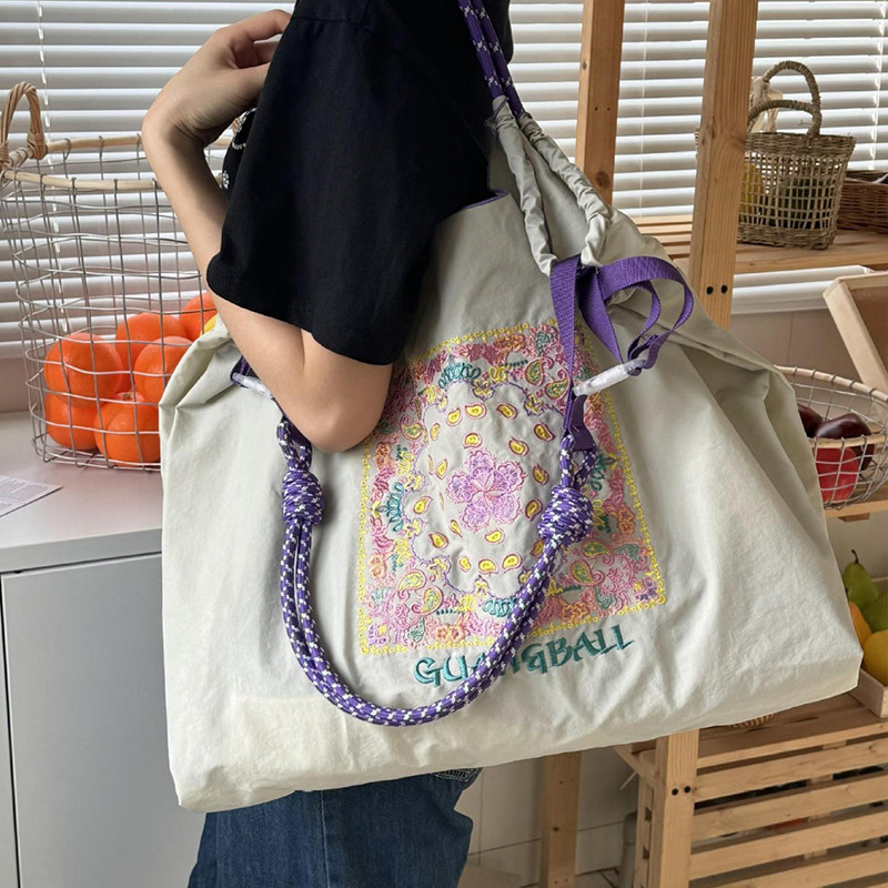 日系刺绣彩色腰果花环保袋帆布斜挎购物袋大容量通勤包ball chain