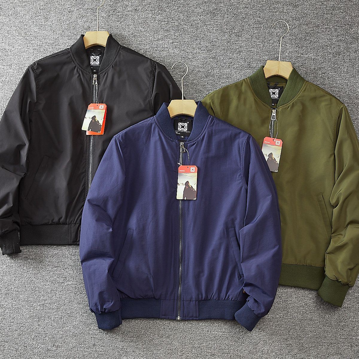 典棒球领飞行夹克绗棉外套