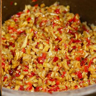 竹乡飘飘香辣萝卜菜开胃萝卜干脆辣下饭菜拌饭酱拌面萝卜丁辣酱菜