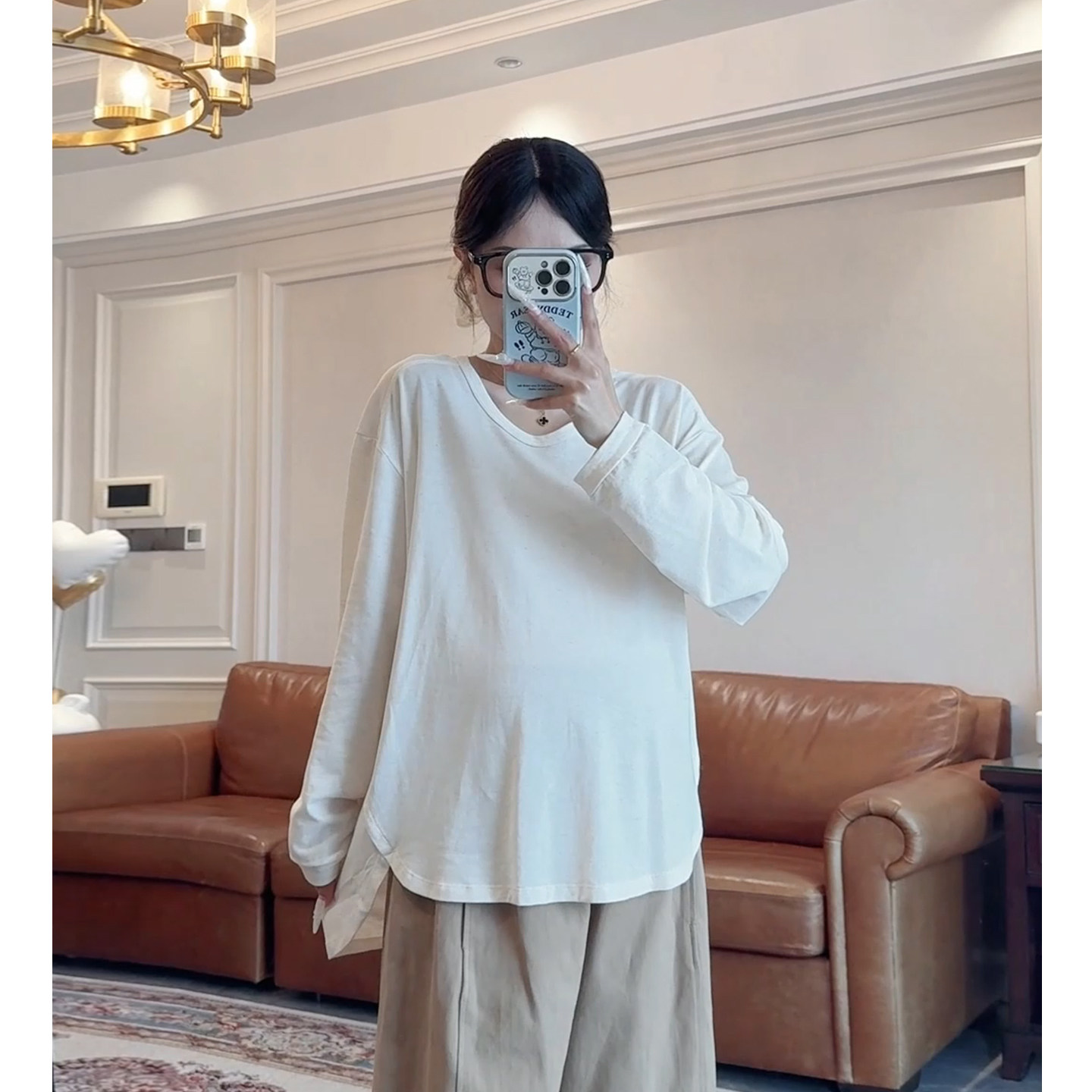 诺初春秋孕妇U领显瘦中长T恤