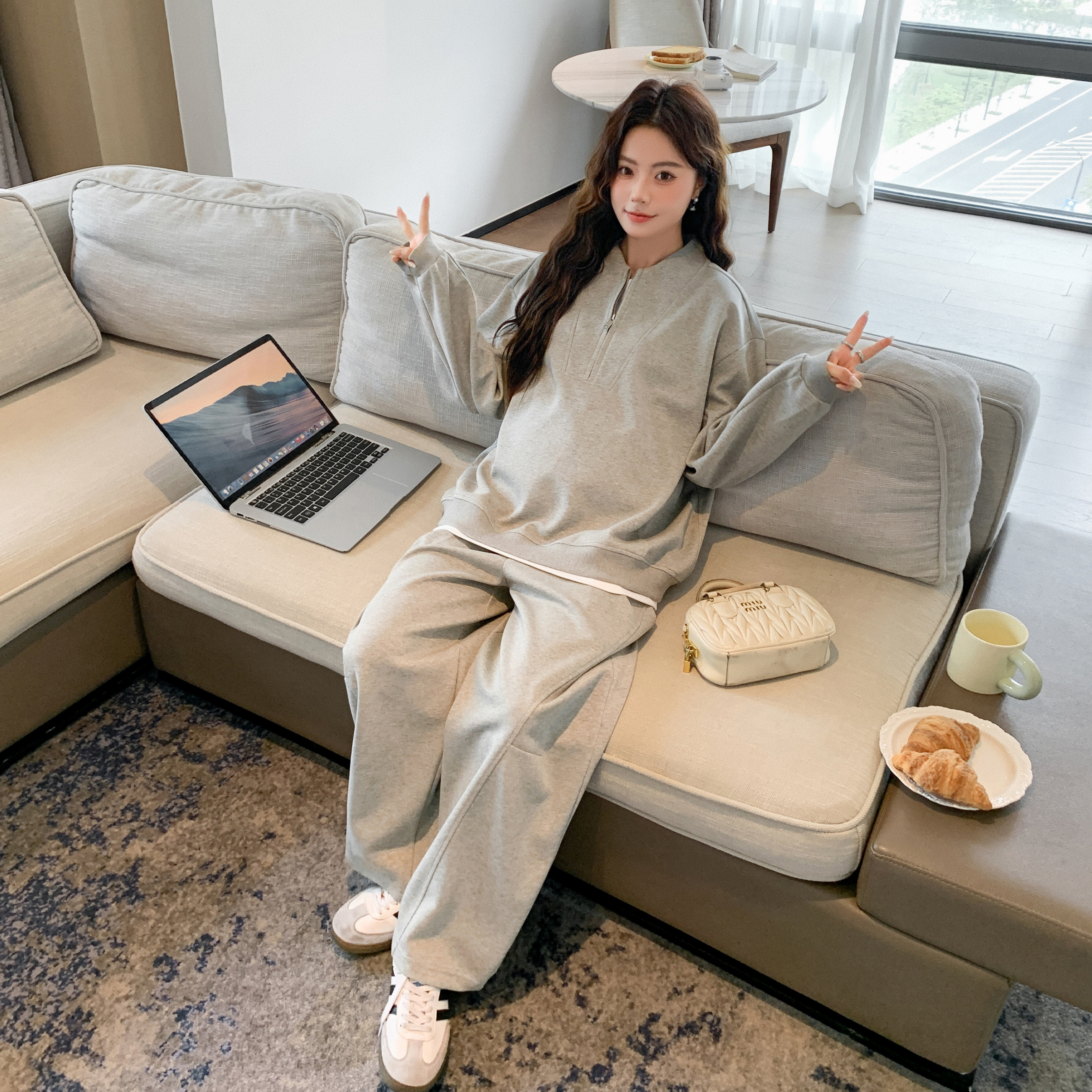 春秋慵懒风假两件针织阔腿套装女