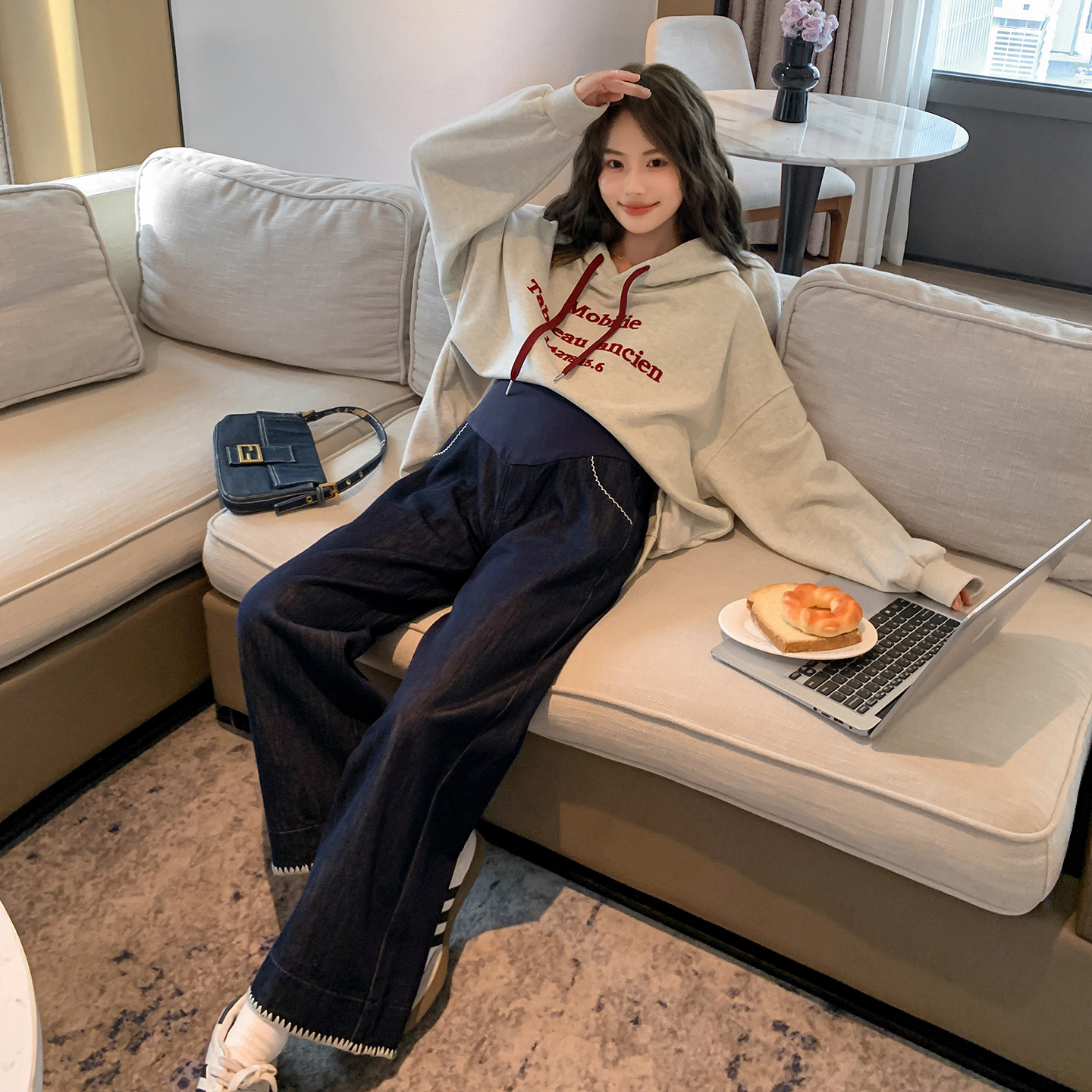 显瘦丹尼色~孕妇牛仔裤春装直筒阔腿裤高腰托腹孕妇裤子休闲长裤